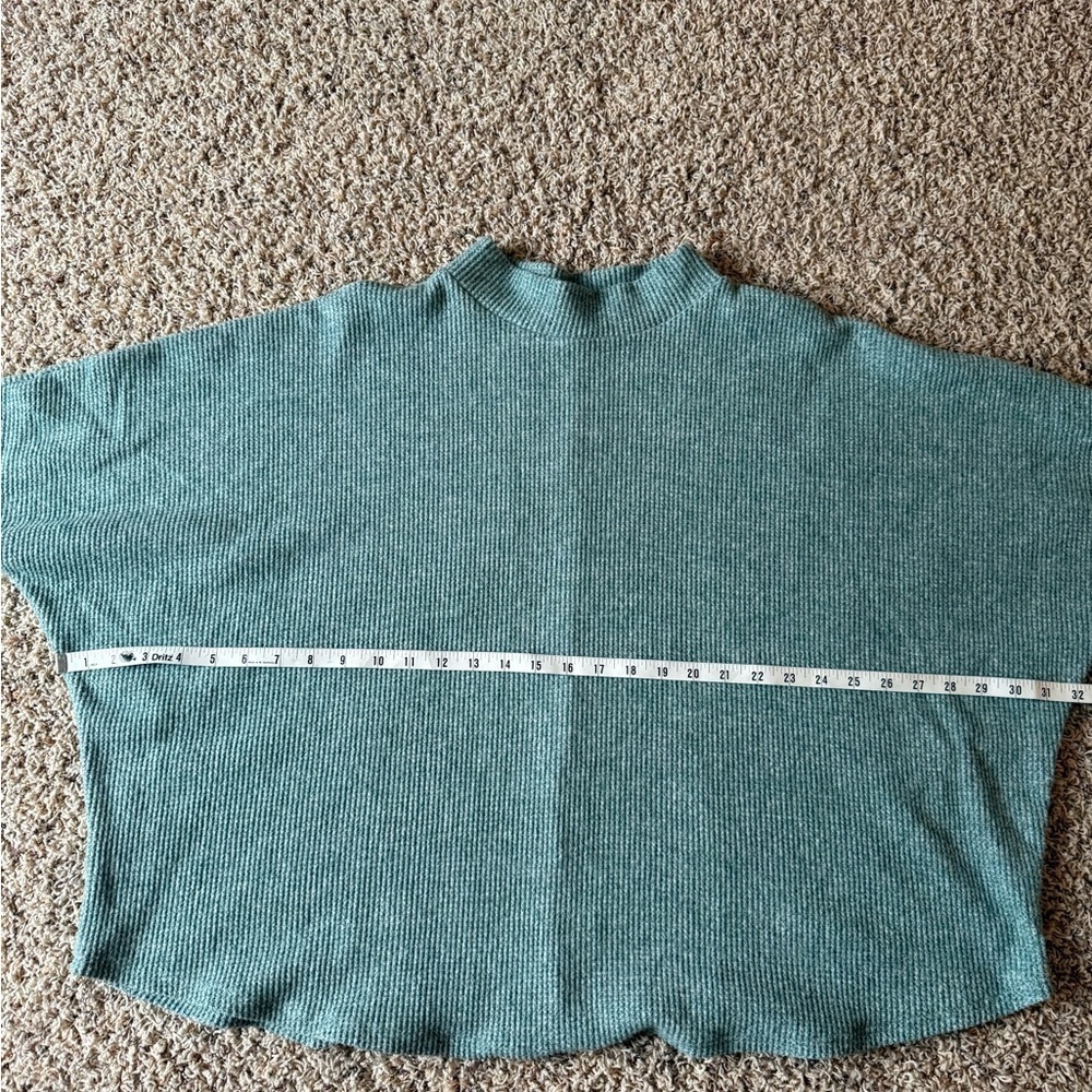 Cherish Women’s Sage Green Mock Neck Batwing Sleeve Knit Sweater Medium Soft - Picture 7 of 8